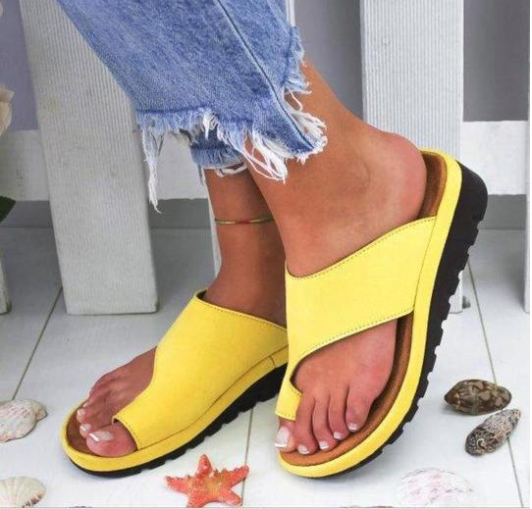 Women's Flip Flops Non-Slip Platform Beach Shoes